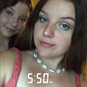 Meet your Posher, Nora